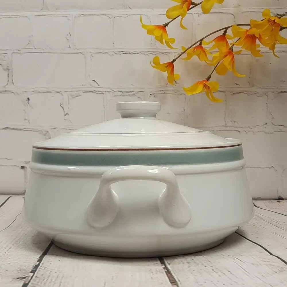 Inheritance Tableware Vintage Imperial Green Stoneware Covered Casserole Dish